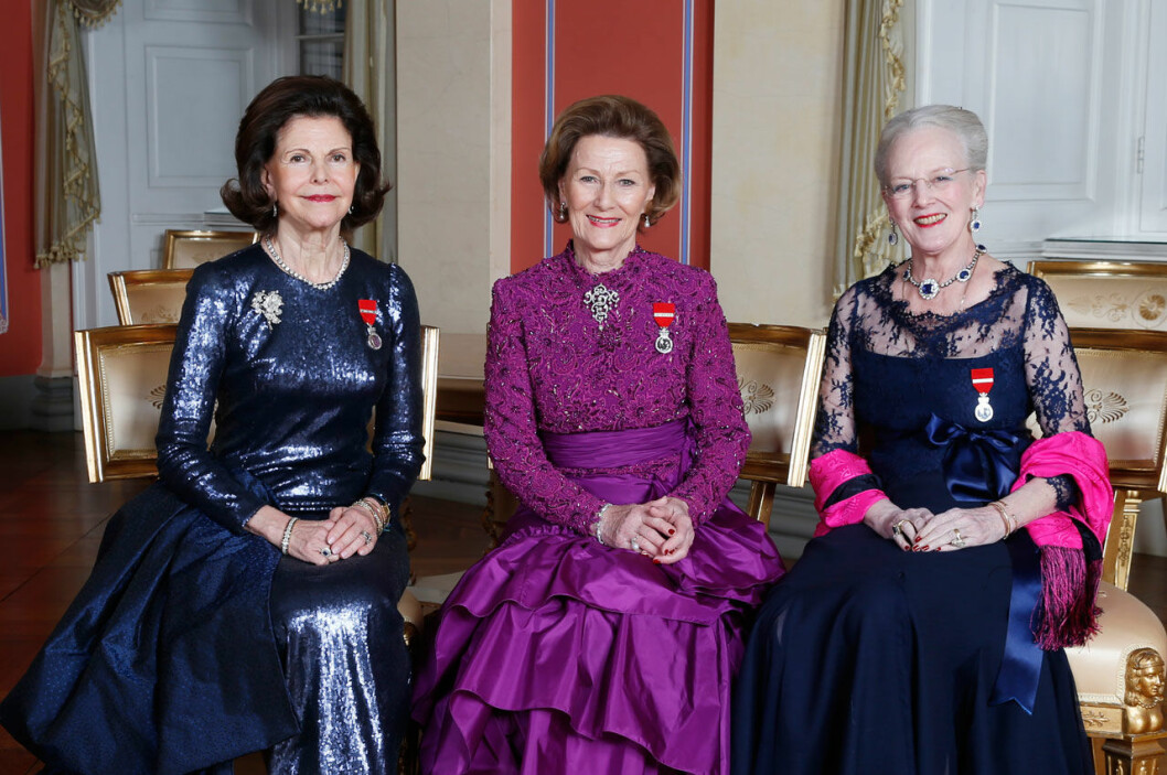 Drottning Silvia, drottning Sonja och drottning Margrethe – snart på samma jättefest. Drottning Silvia, drottning Sonja och drottning Margrethe.