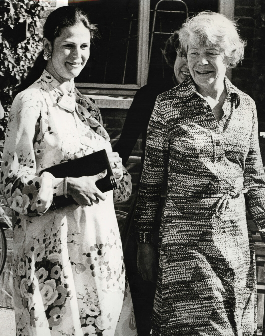 Drottning Silvia med Nenne Björnberg. Drottning Silvia med Nenne Björnberg.