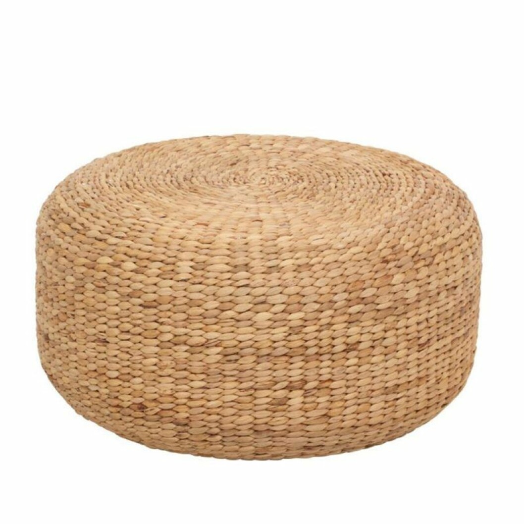 Flätad sittpuff från Hyacint
