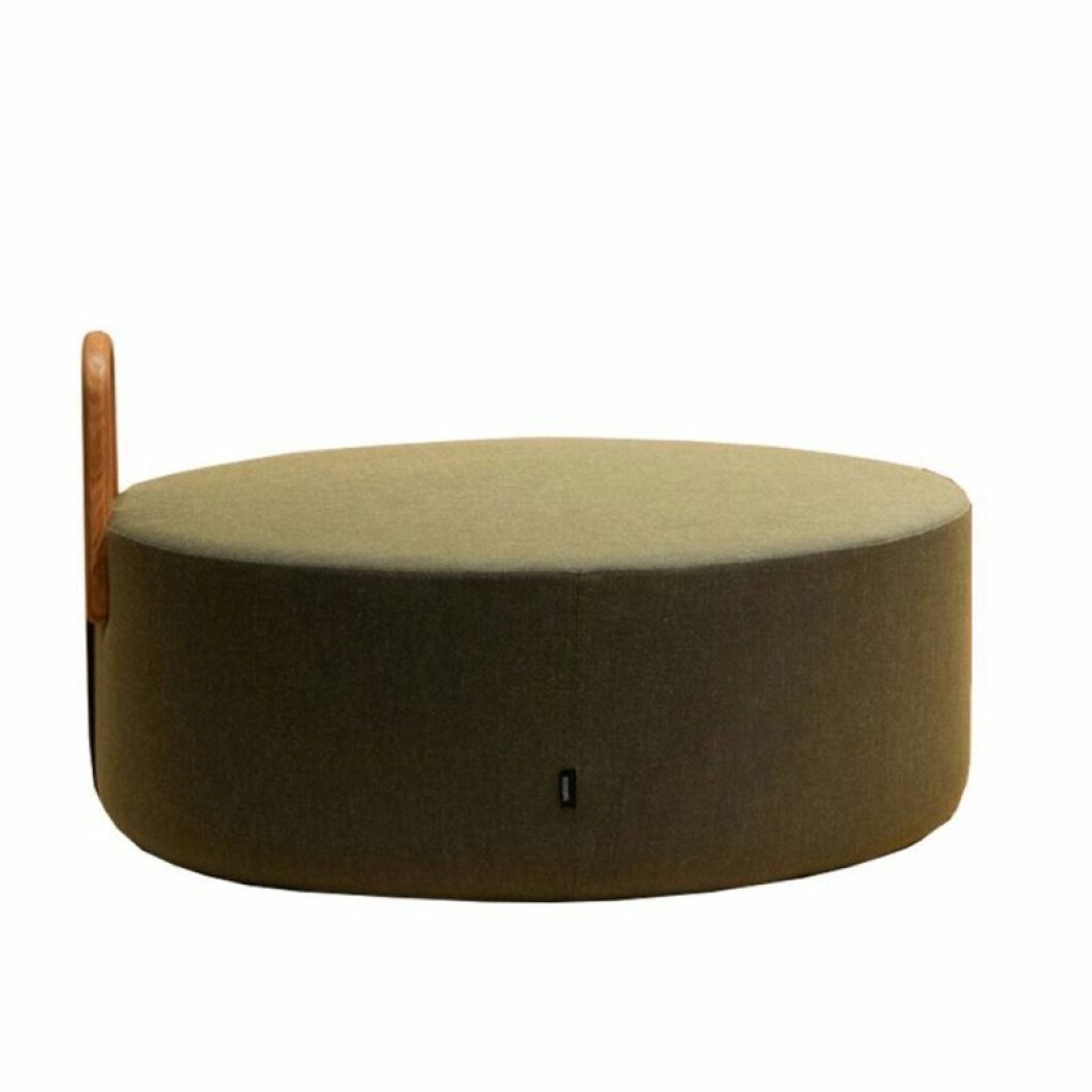 Snygg sittpuff från KHODI FEIZ / SWEDESE