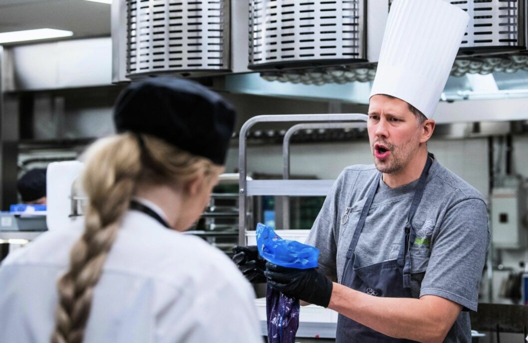 Konditorn Daniel Roos står för efterrätten.