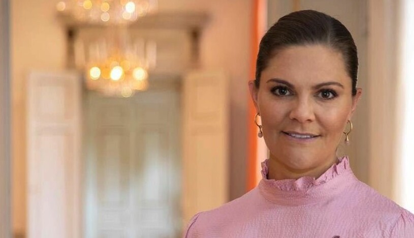 Drottningen har fått många krya-på-dig-hälsningar – och besök av sin äldsta dotter. Kronprinsessan Victoria