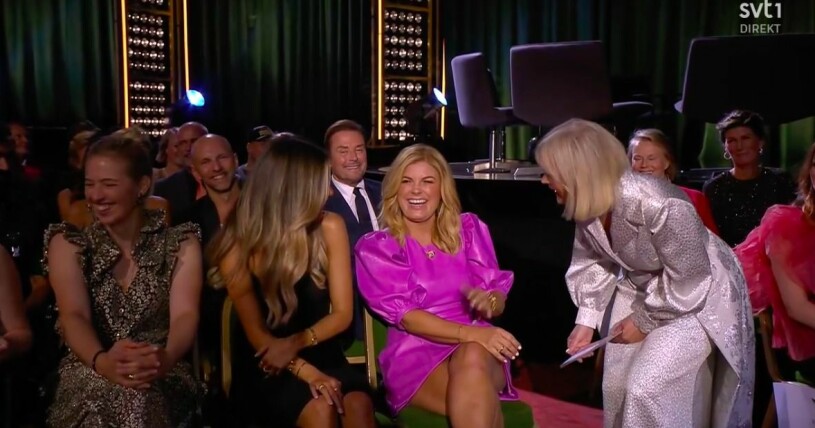 Sissela Kyles skämt med Pernilla Wahlgren landade väl, som tur är! Bianca Ingrosso, Pernilla Wahlgren och Sissela Kyle