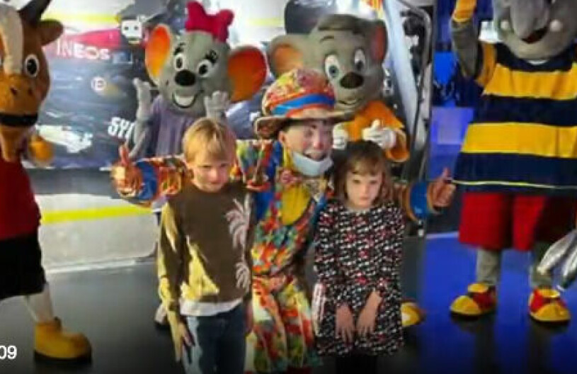 Monaco-tvillingarnas halloweenfirande. Prins Jacques Prinsessan Gabriella Euro-Park Halloween