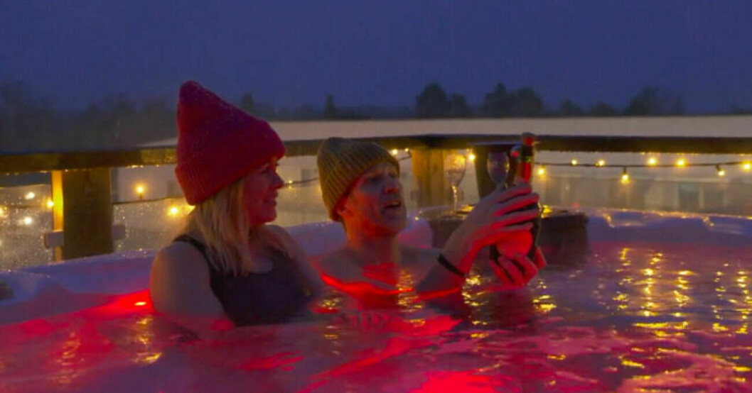 Pernilla Wahlgren och pojkvännen Christian Bauer på alla hjärtans dag. Foto: Discovery +