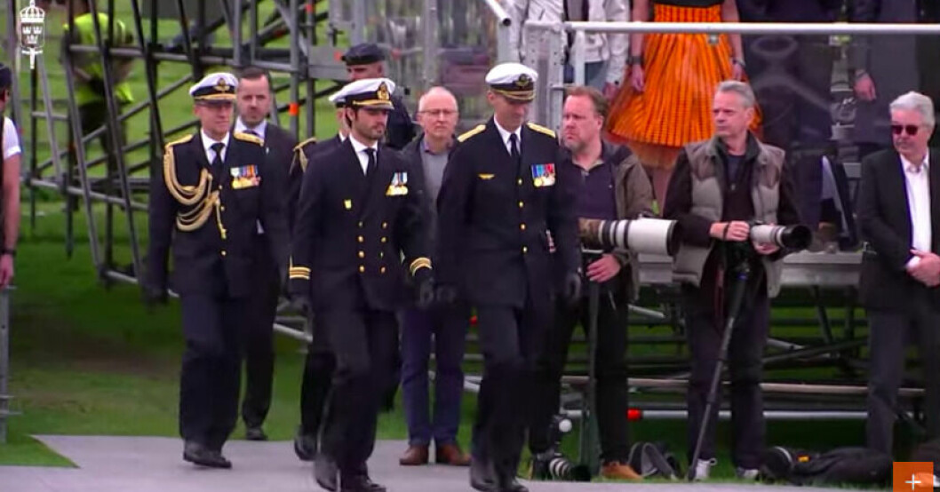 Prins Carl Philip gör entré på högtidshållandet av Veterandagen. Prins Carl Philip på högtidshållandet av Veterandagen