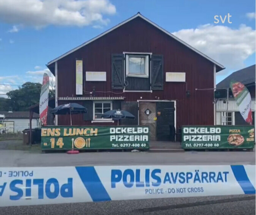 Ockelbo Pizzeria. Skottdramat ägde rum på söndags-eftermiddagen – polisen fick larmet klockan 14.39. Polisen på plats efter skottdramat på Ockelbo Pizzeria