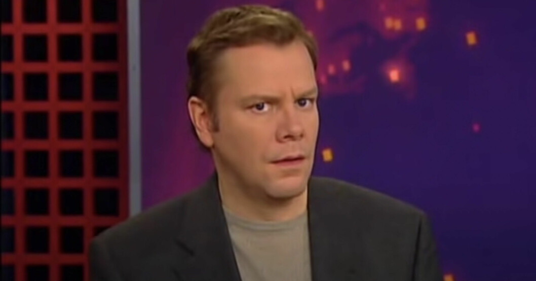 Rikard Palm i rollen som nyhetsankare i SVT. Rikard Palm
