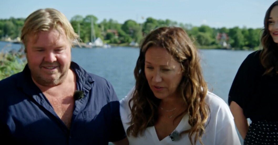 Tomas Brolin och Renée gick och tog en drink medan de andra fick samla ihop bollarna.