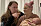 Martin "E-Type" Erikson och Melinda Jacobs i Efter fem, Melinda tittar på E-Type och ler.