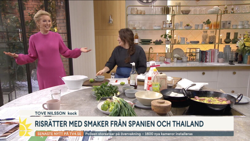 Men det blev säkerligen gott ändå! Jenny Strömstedt lagar mat i Nyhetsmorgon