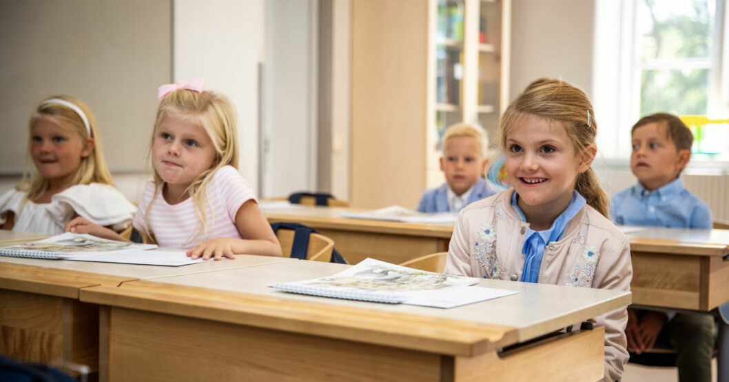 Prinsessan Estelle första dagen i skolan på Campus Manilla