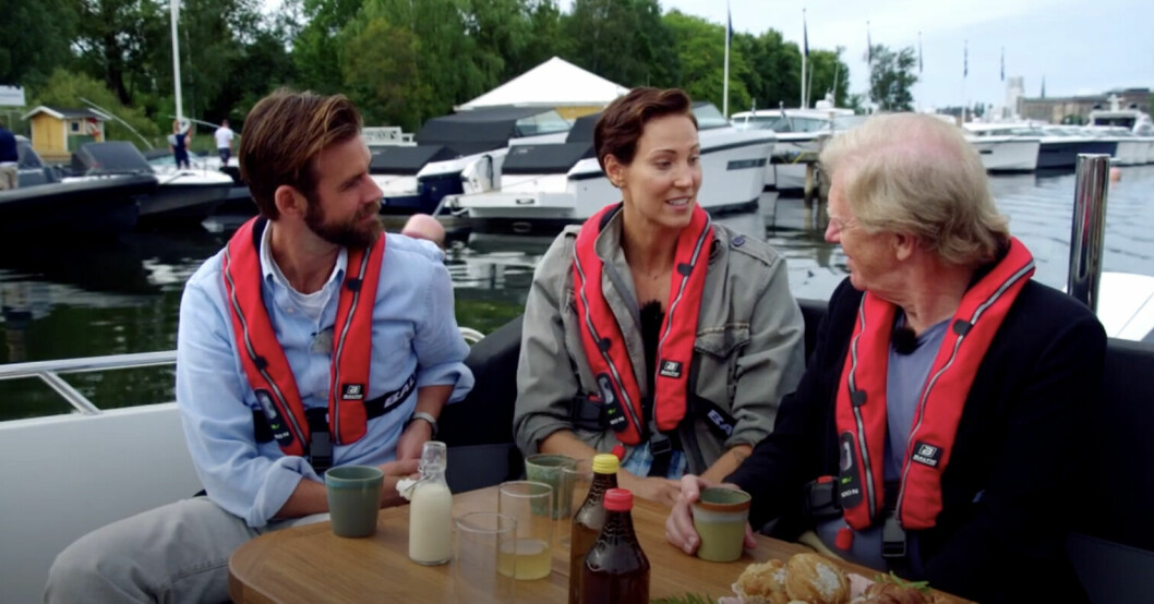 Pär Lernström, Elin Kjos och Claes Eriksson gästar säsongsavslutningen av programmet. Claes Eriksson, Elin Kjos och Pär Lernström gästar säsongsavslutningen av Renées brygga.