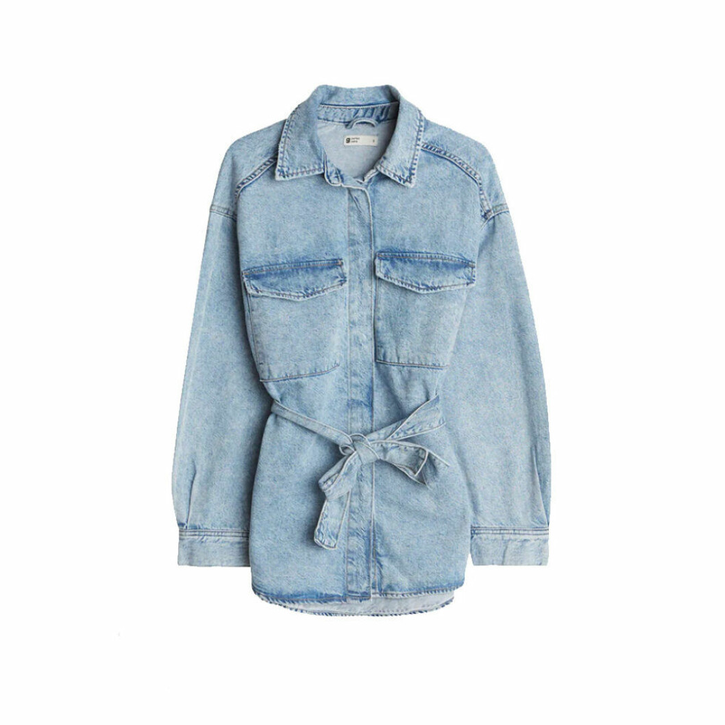 Sjortjacka i jeans från Gina Tricot