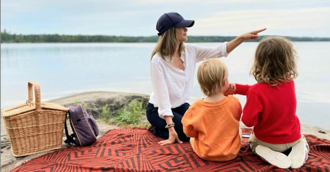 Prinsfamiljen utforskade Nynäs naturreservat tillsammans!