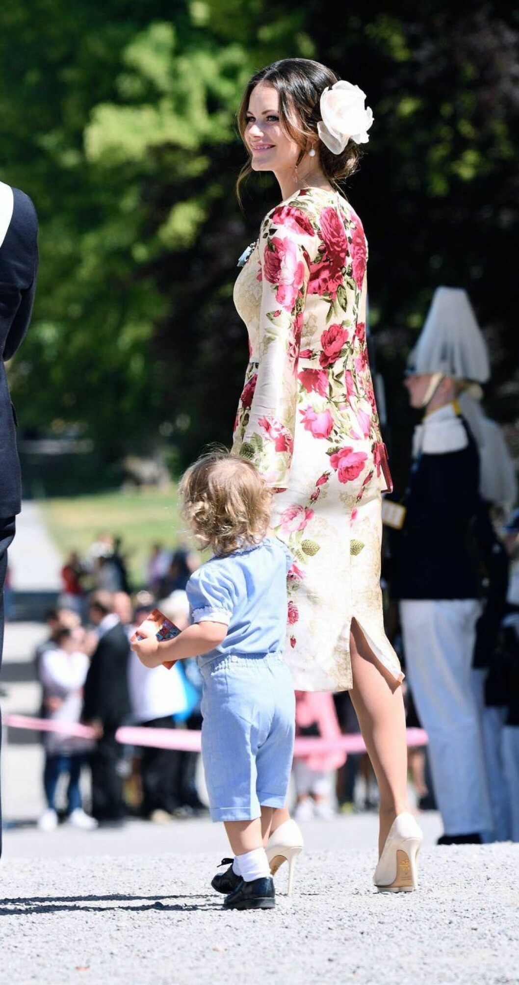 En outfit som passar bra då klädkoden anger Mörk Kostym. Prinsessan Sofia