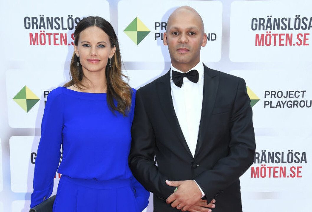 Sofia kom dit med Daniek Madhani, generalsekreterare för Project Playground. sofia1 ibl