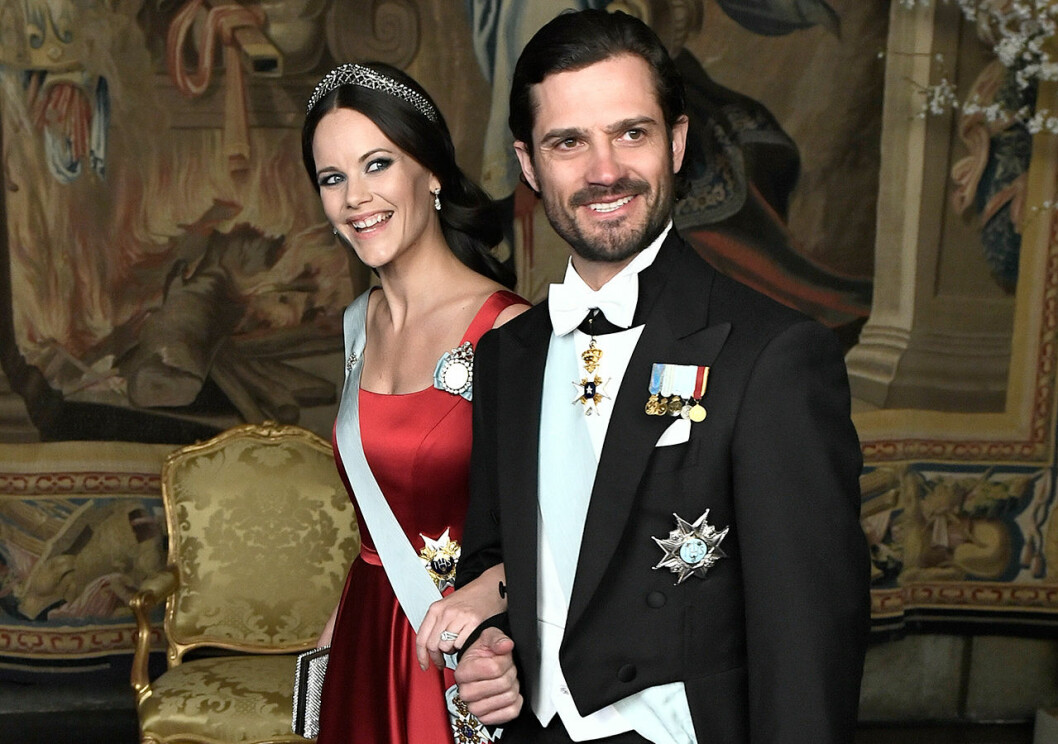 Sofia och Carl Philip på en representationsmiddag år 2017. Här väntade prinsessan lille Gabriel! prinsessan sofia gravid 2017