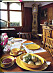 Middag i matsalen. Bild från Barbri Hultmans bok Sommarslottet (Page One Publishing 1996)