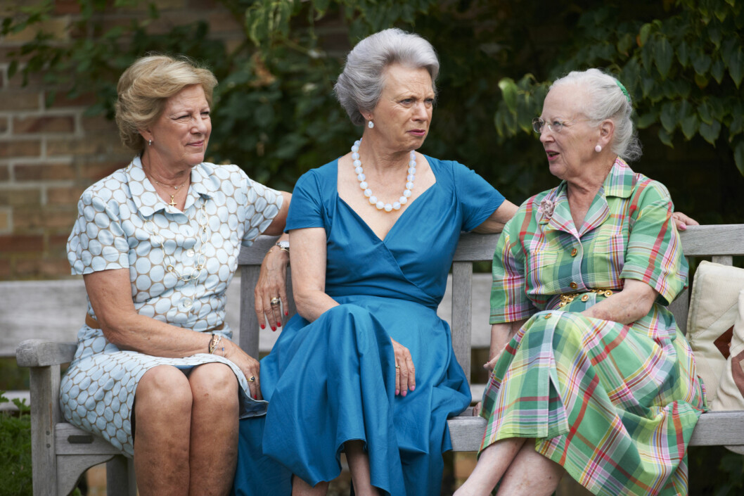 Queen Margrethe, Prince Henrik, Crown prince Frederik, Crown princess Mary, Prince Christian, Princess Isabella, Prince Vincent, Princess Josephine, Prince Joachim, Princess Marie, Prince Henrik, Princess Athena, Prince Nikolai, Prince Felix, Princess Benedikte, Princess Alexandra and her children Count Richard and Countess Indrig pose for the media at the annual photo session at Grasten Palace in Grasten, Denmark, 25 July 2013 Quenn Margrethe (to right ) with her to sisters Anne-Marie (to left) and Benedikte (middle) COPYRIGHT FAMEFLYNET SWEDEN