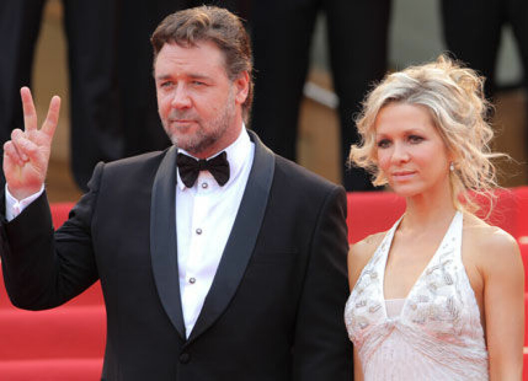 Russell Crowe med hustrun Danielle. Russell Crowe med hustrun Danielle.