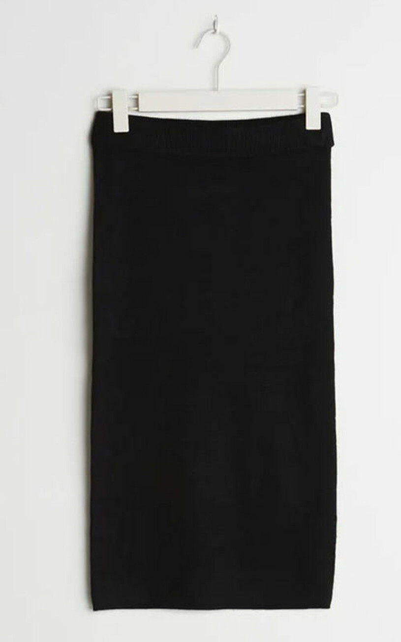 stickad-kjol-gina-tricot