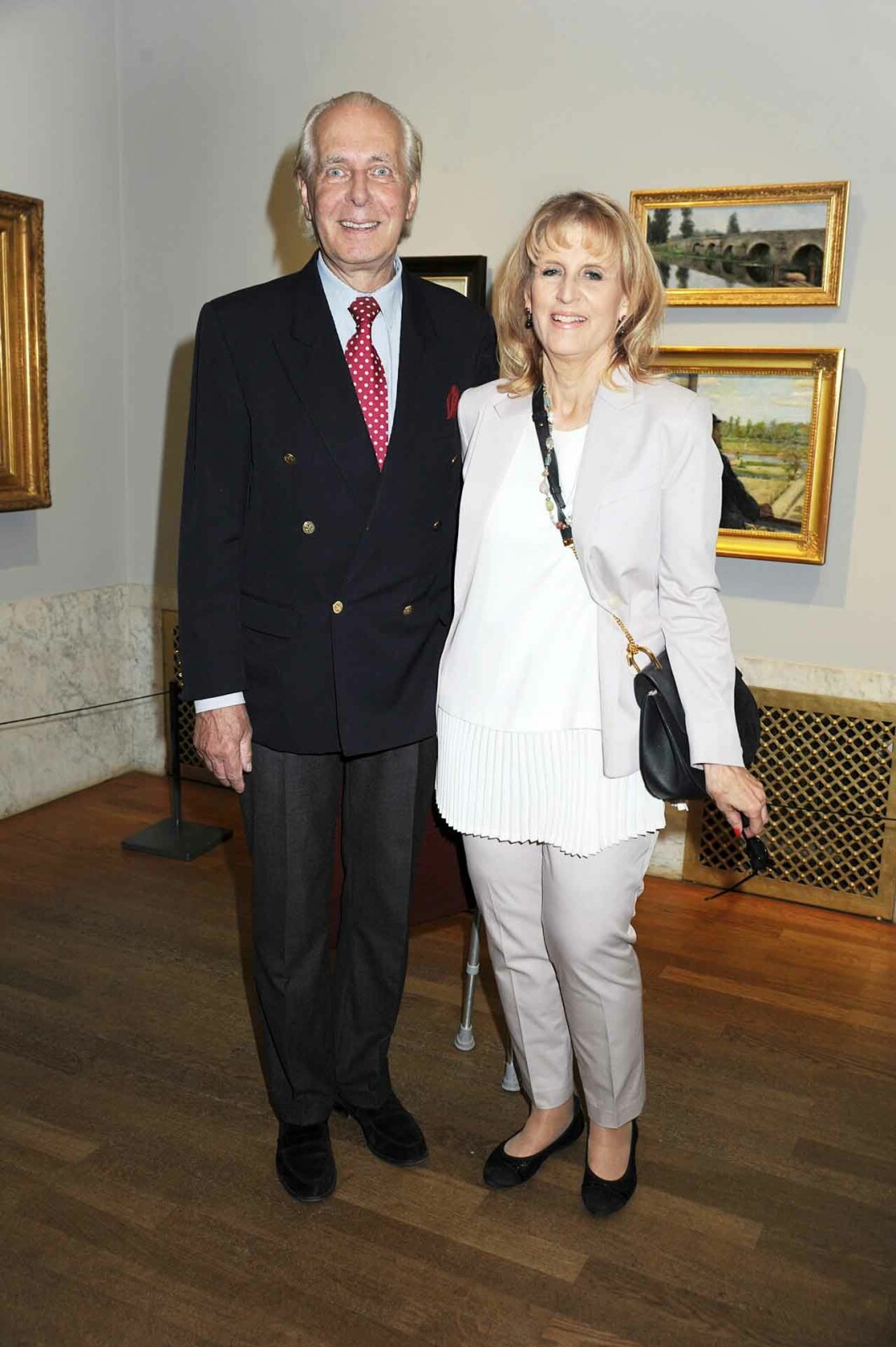 Antikhandlaren Bror Irgens och Marie Bonnier.