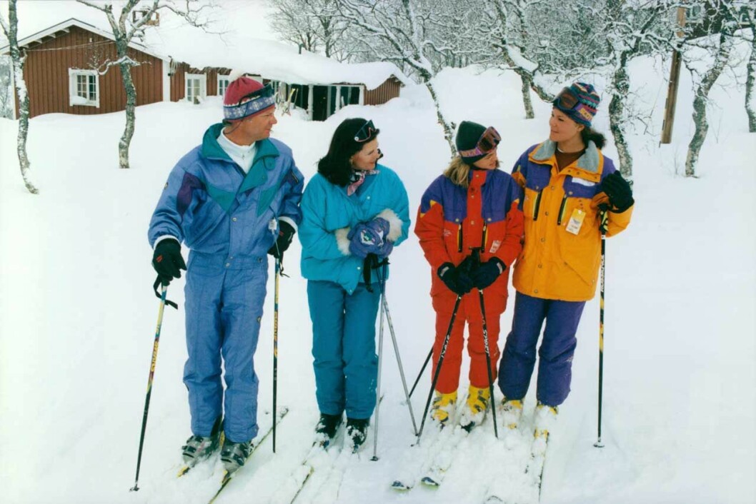Kungen, Silvia, Madeleine och Victoria i Storlien, 1995. Kungafamiljen i Storlien