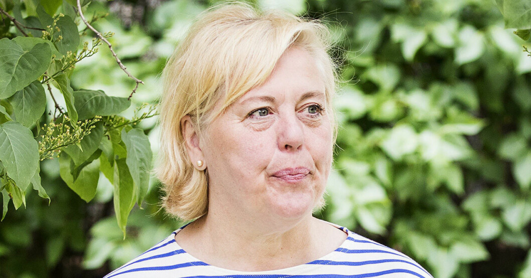 Suzanne Axell berättar att hon förlorade en nära vän i corona. Foto: IBL