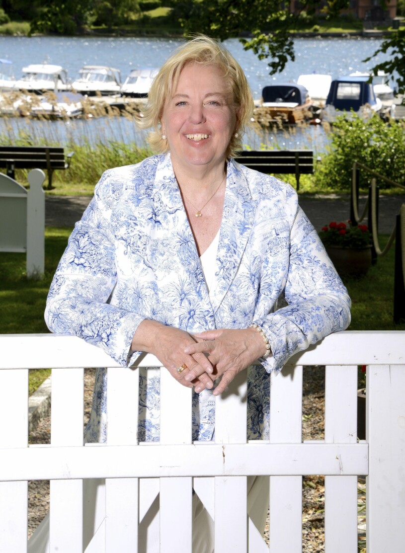 Svensk Damtidning träffar soliga Suzanne Axell. Suzanne Axell