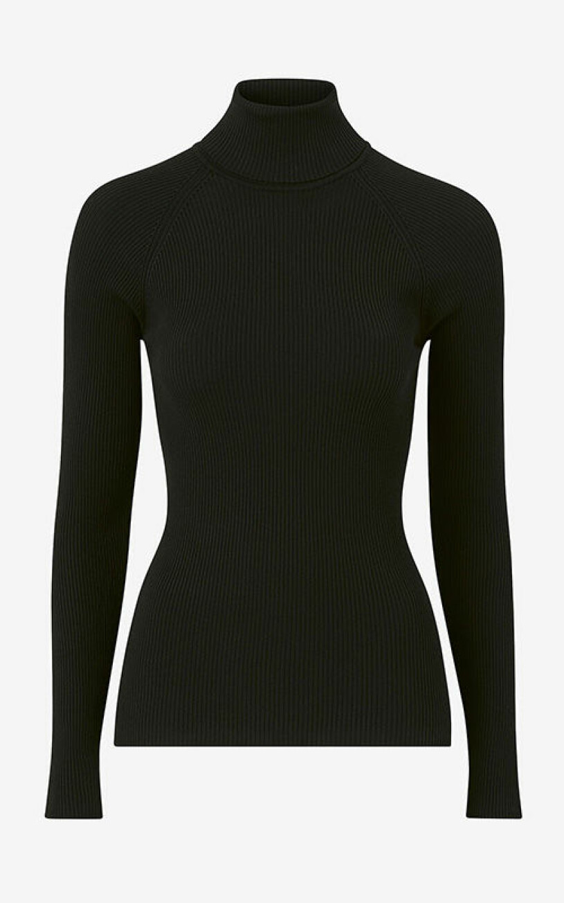 svart-polo-gina-tricot