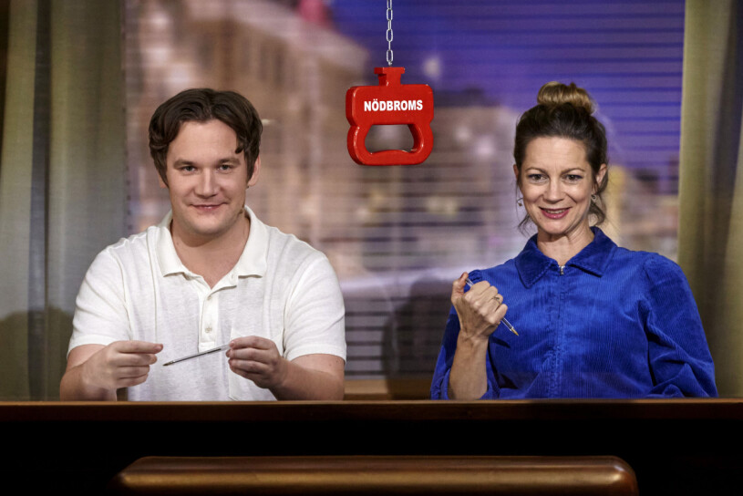 Christopher och Emma vann mot Camilla och Hasse! Christopher Garplind och Emma Peters i På spåret 2022.