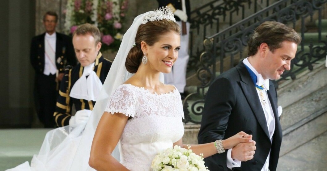 Madeleines okända bröllopspanik: ”Sprang runt klänningen som små möss”
