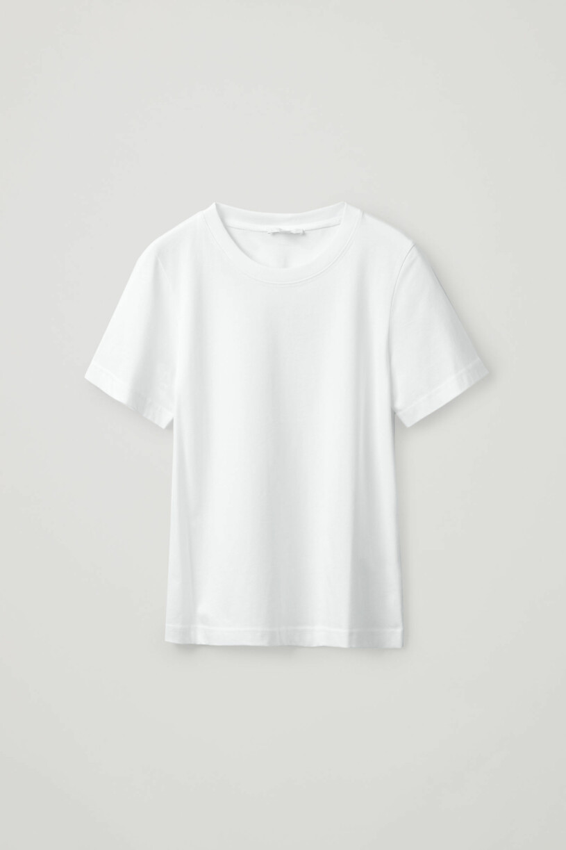 t-shirt cos