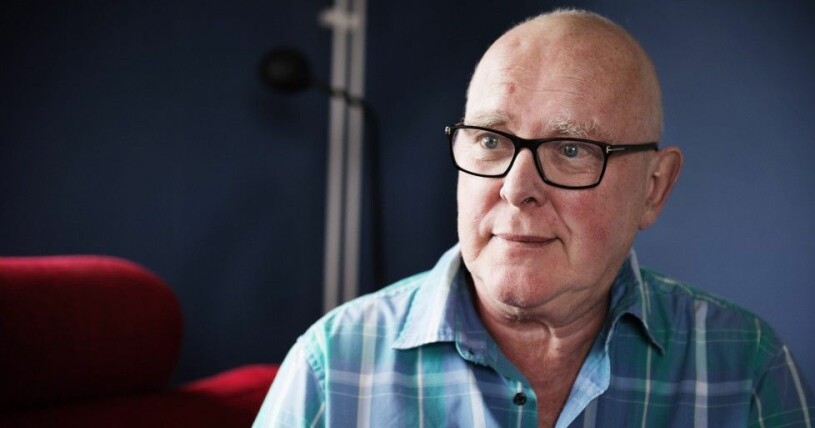 Bengt Magnusson drabbades av testikelcancer och tvingades genomgå behandling. Här berättar han om det svåra för Expressen TV.