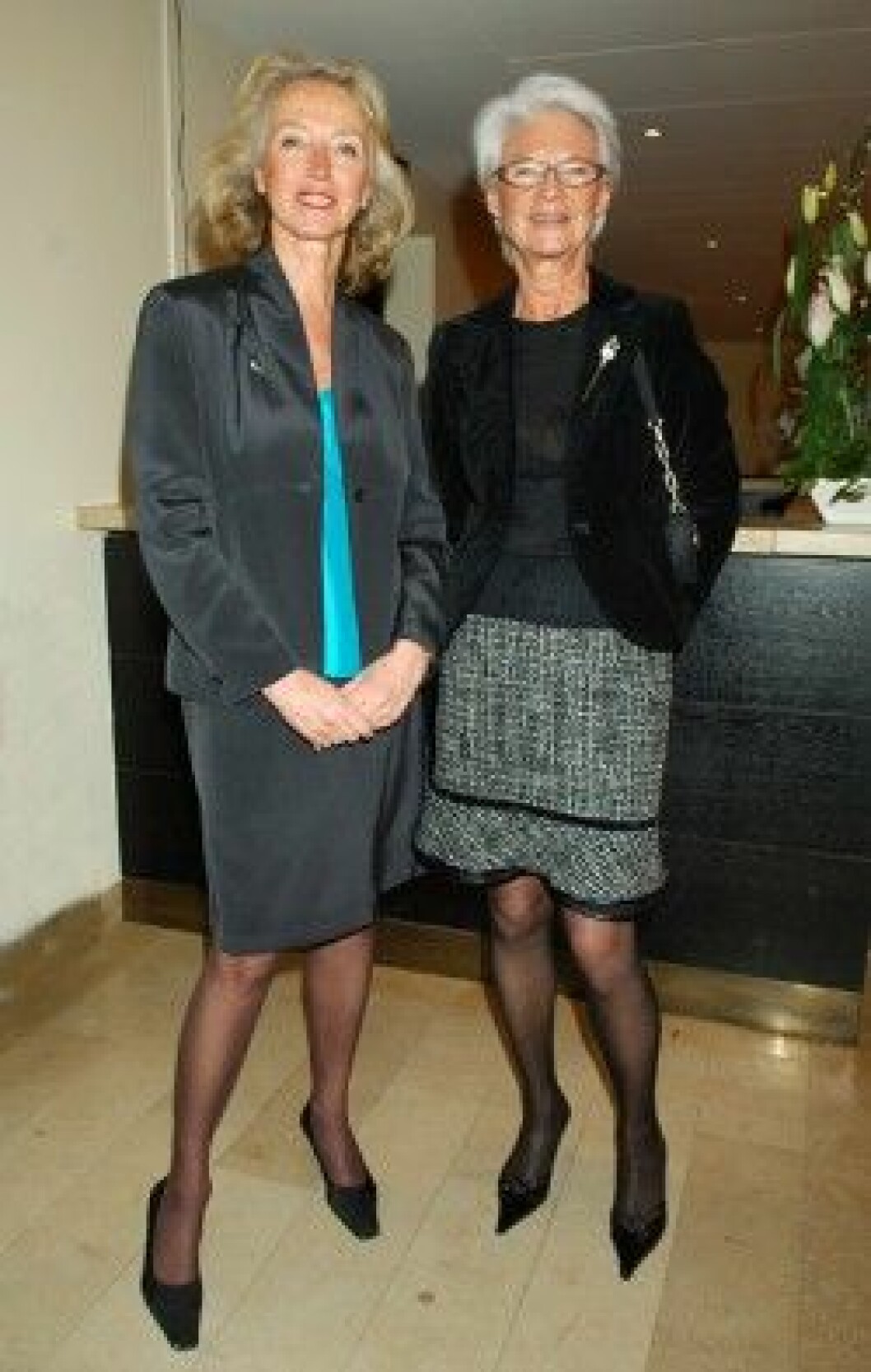 Nina Eldh och Elisabeth Tarras-Wahlberg. Nina Eldh och Elisabeth Tarras-Wahlberg.