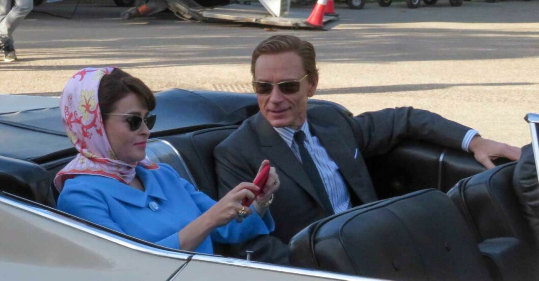 Ben Daniels som Antony Armstrong-Jones, Lord Snowdon, med Helena Bonham Carter som spelar prinsessan Margaret i The Crown. Ben Daniels som Antony Armstrong-Jones, Lord Snowdon, med Helena Bonham Carter som spelar prinsessan Margaret i The Crown.