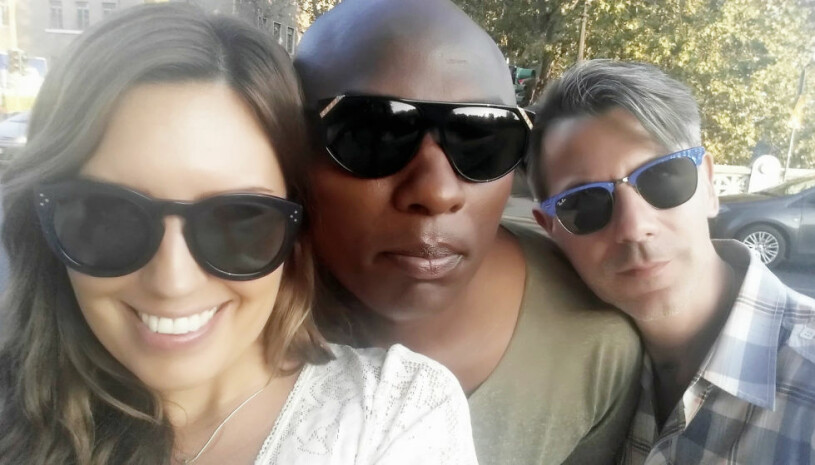 Tiana och Durek tillsammans med Dureks expojkvän Hank.