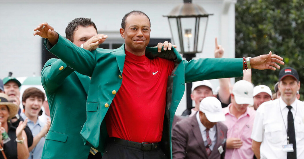 Första majorn på elva år och en hel värld applåderade. Tiger Woods vann Masters
