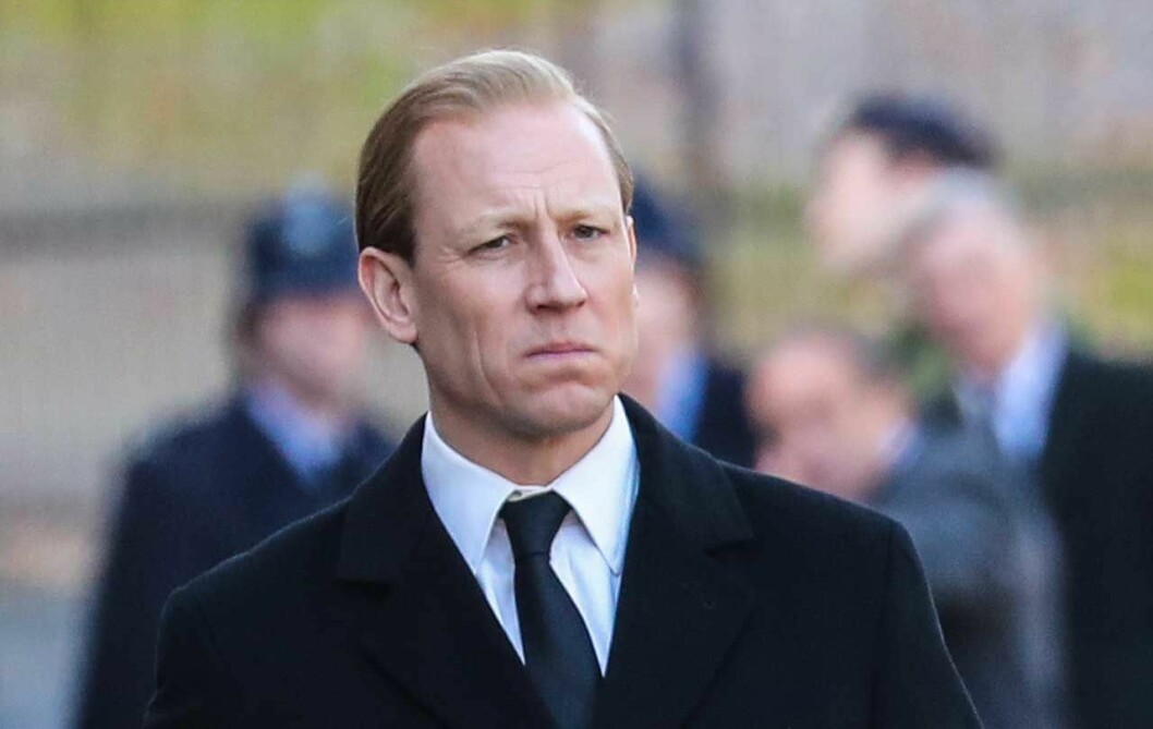 Tobias Menzies som prins Philip i The Crown. Tobias Menzies som prins Philip i The Crown.