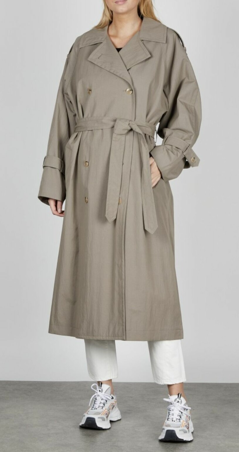 trenchcoat tôteme