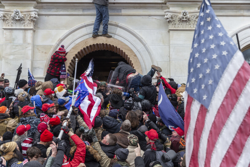 Trumpanhängare stormade amerikanska kongressen under onsdagen. Foto: TT