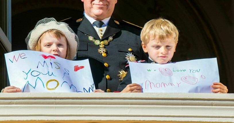 Gabriella och Jaques visar upp sin saknad efter Charlene!