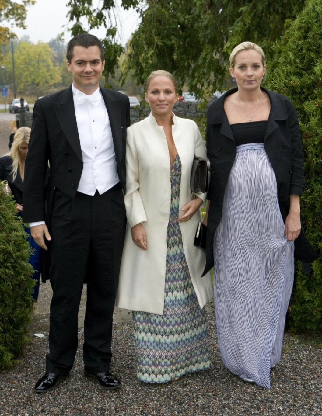Peder och Caroline Dinkelspiel kom med Rebecka Wiiburg. Peder och Caroline Dinkelspiel kom med Rebecka Wiiburg