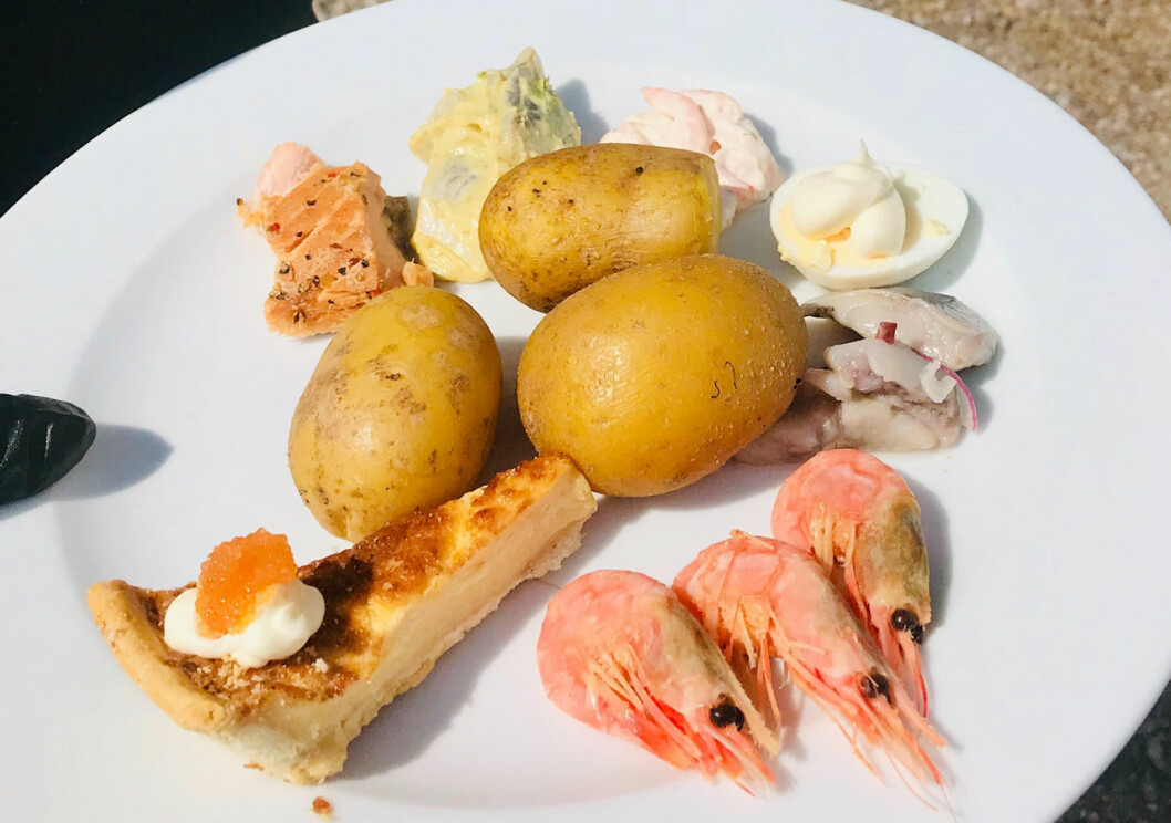 Dagens lunch. Det serverades skärgårdstallrik till lunch under kronprinsessans vandring i Gästrikland.