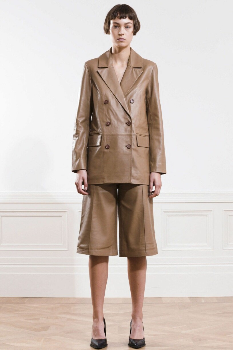 Stand Studio SS21. vårmode 2021