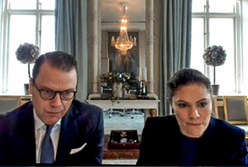 Kronprinsessan Victoria och prins Daniel fotograferade på Haga i dag. Kronprinsessan Victoria Prins Daniel Tillbaka efter covid Haga slott