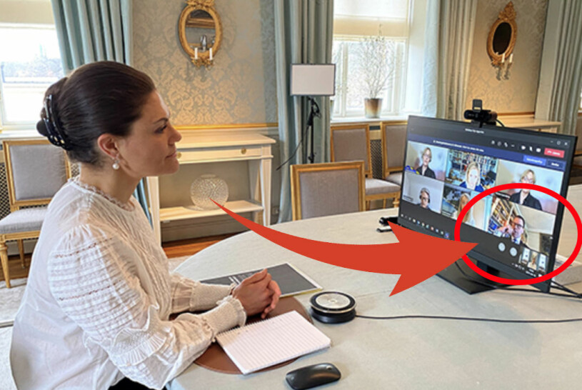 Mysko! Varför har Victoria digitalmöte med sin man – när han sitter i rummet bredvid? Kronprinsessan Victoria Prins Daniel Haga slott digitalt möte