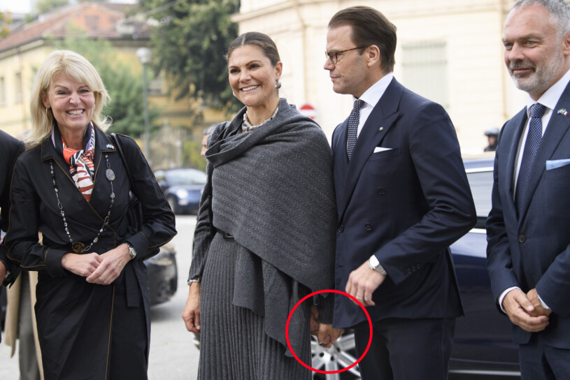 När Victoria och Daniel höll handen – i smyg... Kronprinsessan Victoria och prins Daniel håller handen i smyg under besöket i Turin