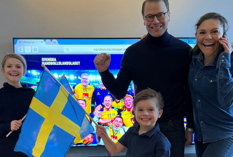 Alltid peppigt på Haga – men prins Daniel vill hitta smarta sätt att sprida rörelseglädjen till många fler barn i Sverige. Kronprinsessfamiljen framför tv:n Haga slott